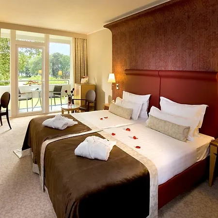 Pelegrin Plava Laguna (adults Only) Otel