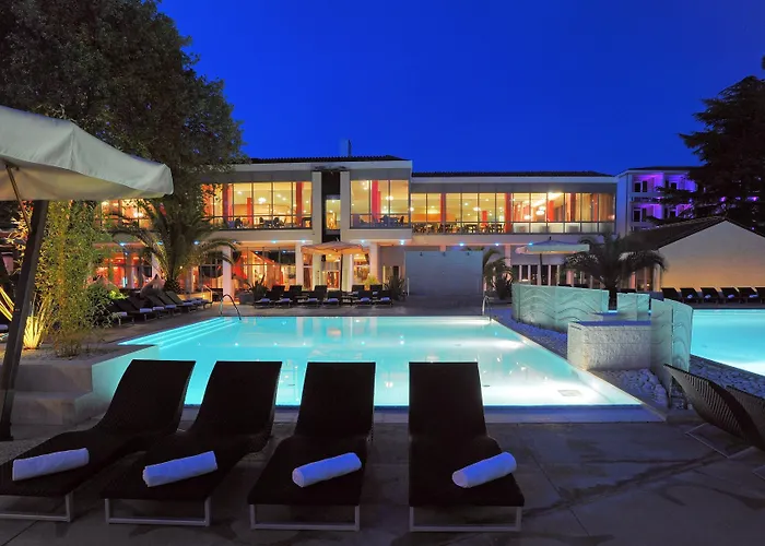 Hotel Pelegrin Plava Laguna (adults Only) 4*