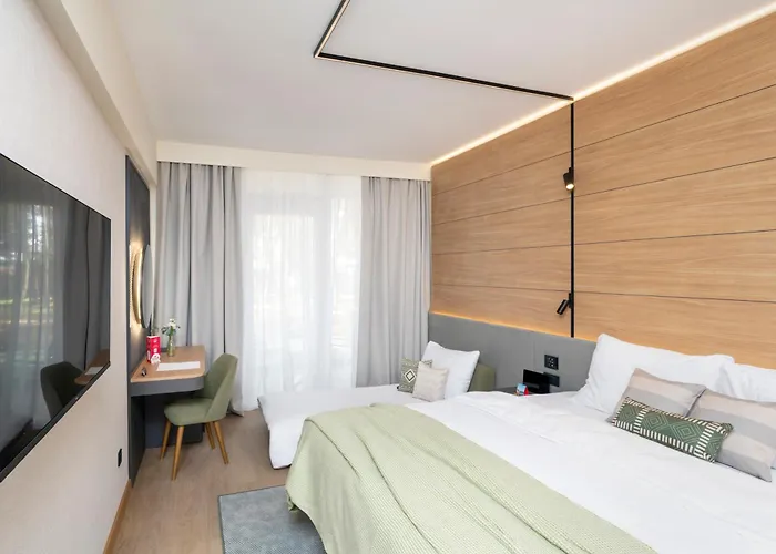 Отель Pelegrin Plava Laguna (adults Only) Умаг